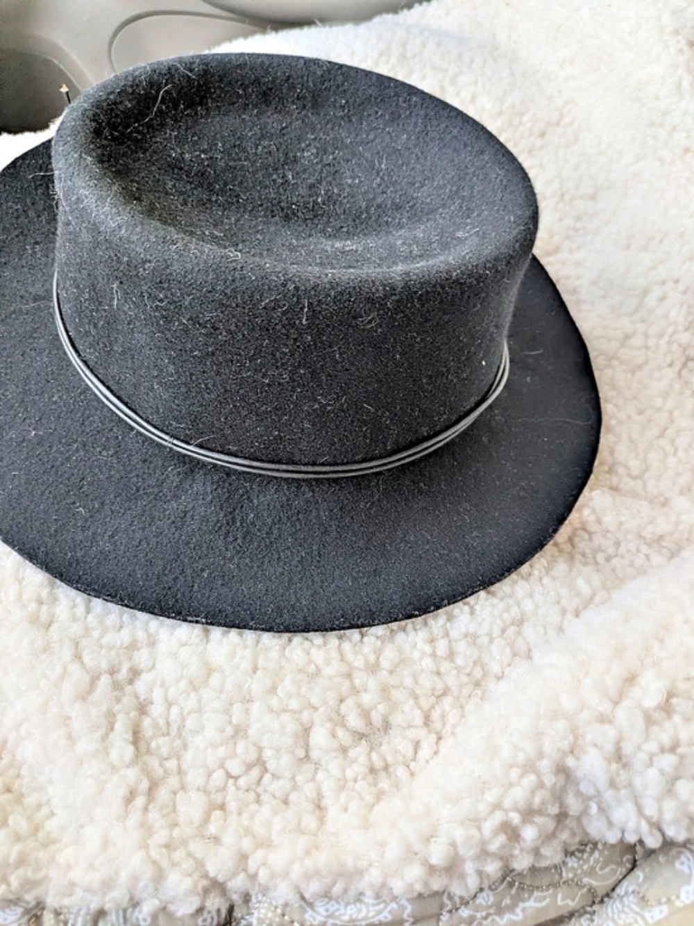 Brooks Boswell Black Felt-Style Hat Size Medium